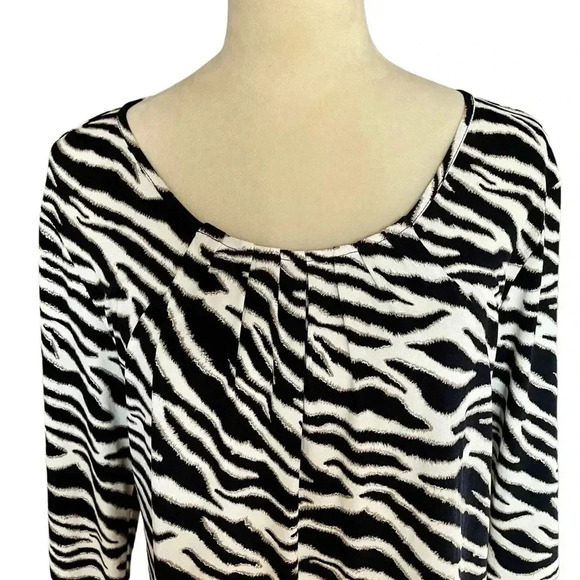 Chico’s Abstract Zebra Animal Print Metallic Threads Top Women Size L - Picture 4 of 7